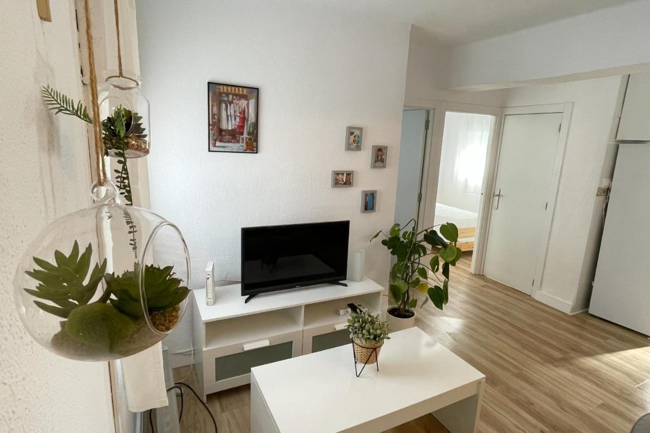 Fedriani Bright And Cosy Apartment Sevilla Dış mekan fotoğraf